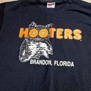 Hooter T-shirt  1990s